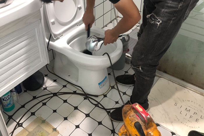 峡江疏通下水道